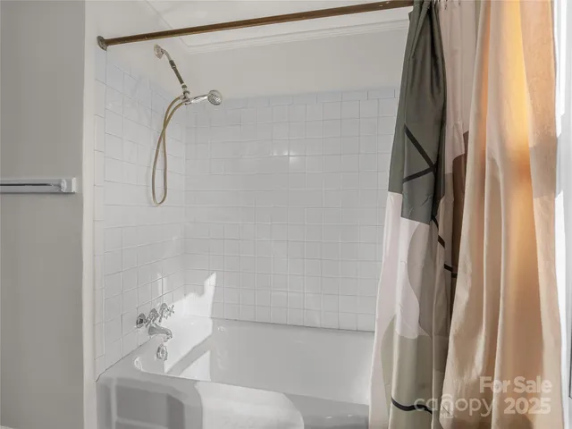 $238,000 | 155 Whitney Avenue, Tryon, NC 28782