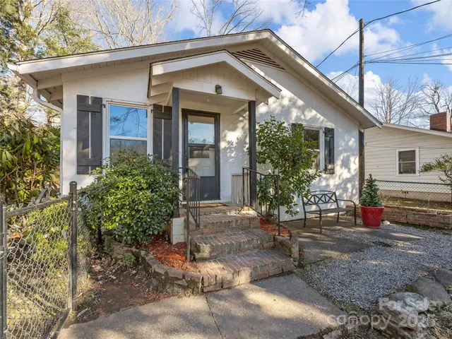 $238,000 | 155 Whitney Avenue, Tryon, NC 28782