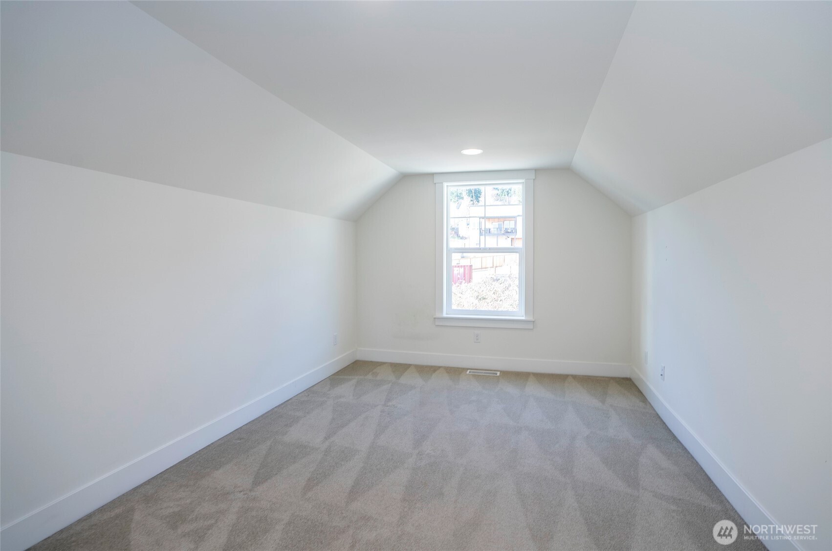 10 East Compass Lane Allyn, WA 98524 - Photo 23 of 35 an empty room with a window