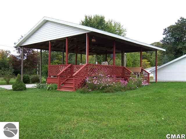 3535 Maple Grv Road Farwell, MI 48622 - Photo 8 of 16 1771982-7.JPG