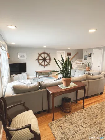 $4,200 | 800 East Broadway, Milford, CT 06460