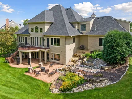 $1,895,000 | 315 Calamus Circle, Medina, MN 55340