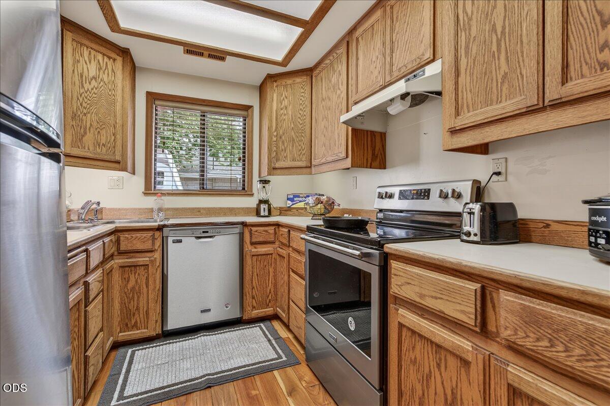 331 Mae Street Medford, OR 97504 - Photo 9 of 26