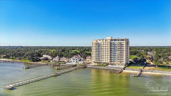 $199,999 | 825 Bayshore Drive, Unit 508, Pensacola, FL 32507