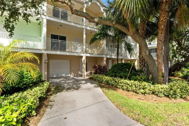 $649,000 | 512 1st Street, Unit 108, Indian Rocks Beach, FL 33785