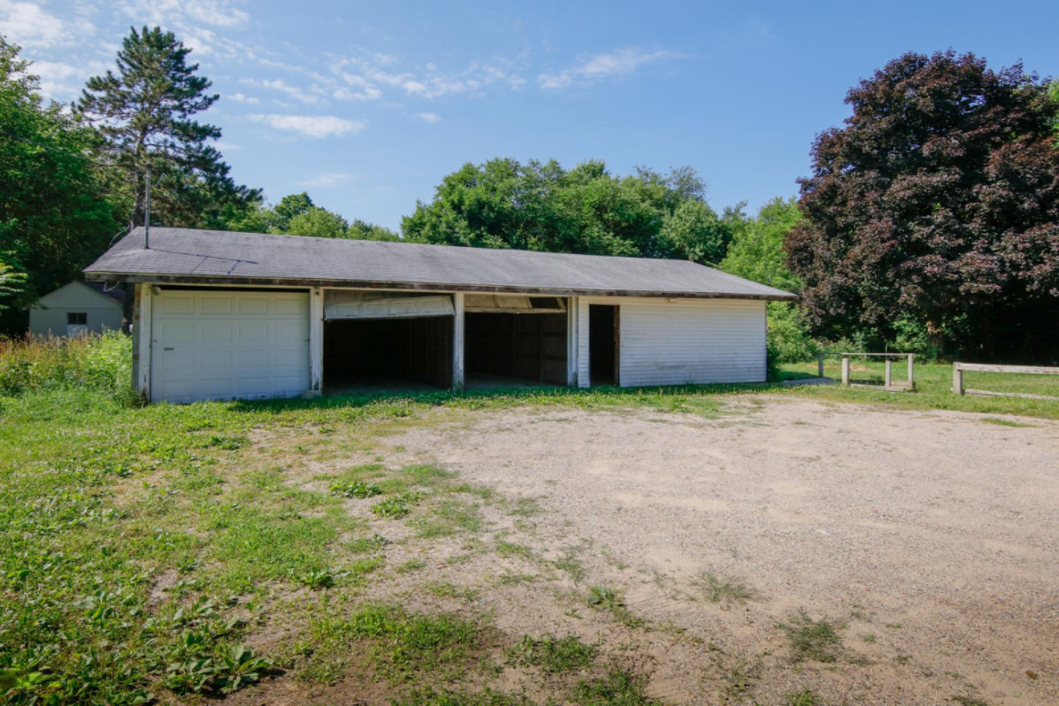 45161 Paw Paw Road Paw Paw, MI 49079 - Photo 11 of 15 45161 Paw Paw Rd-111