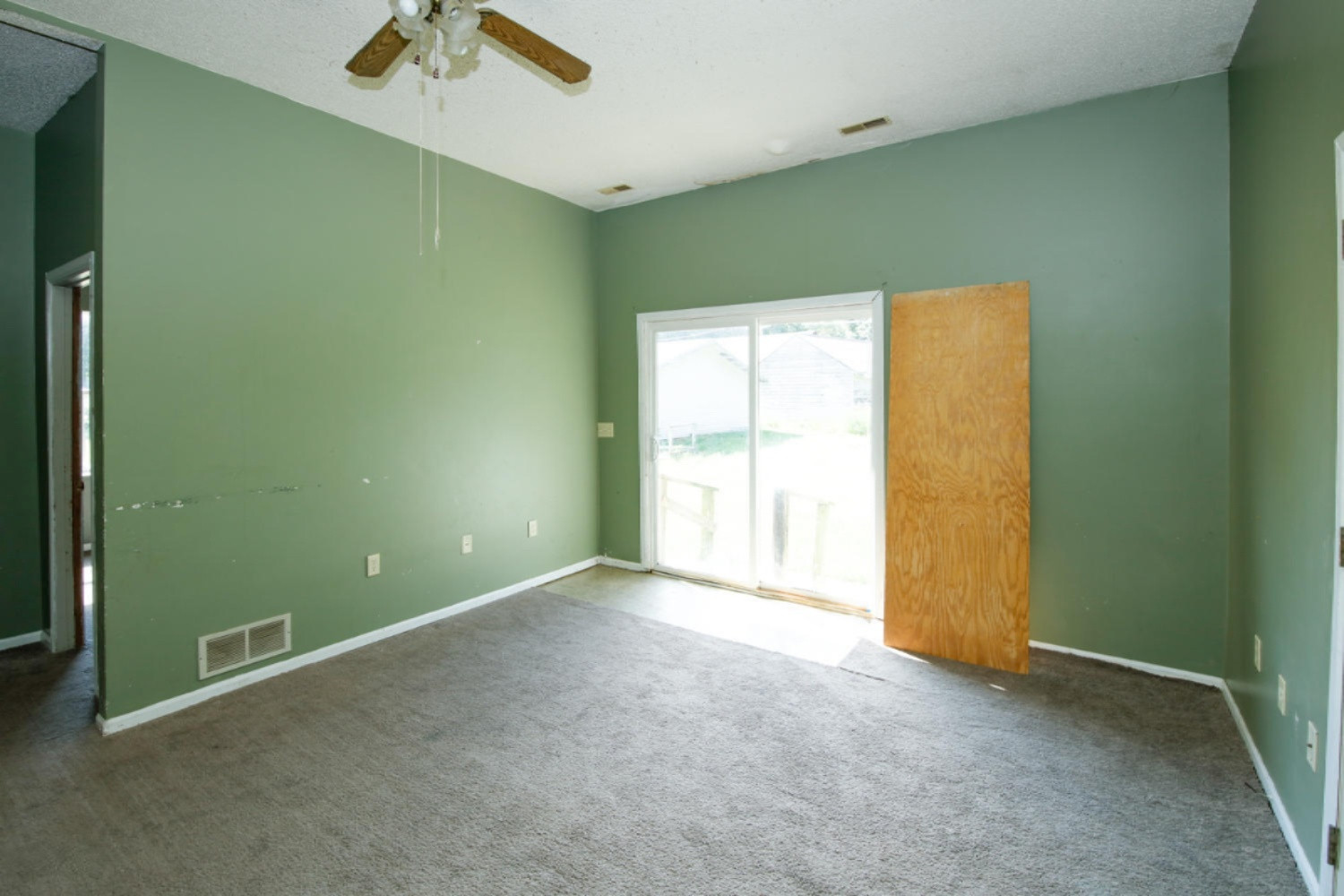 45161 Paw Paw Road Paw Paw, MI 49079 - Photo 4 of 15 45161 Paw Paw Rd-104