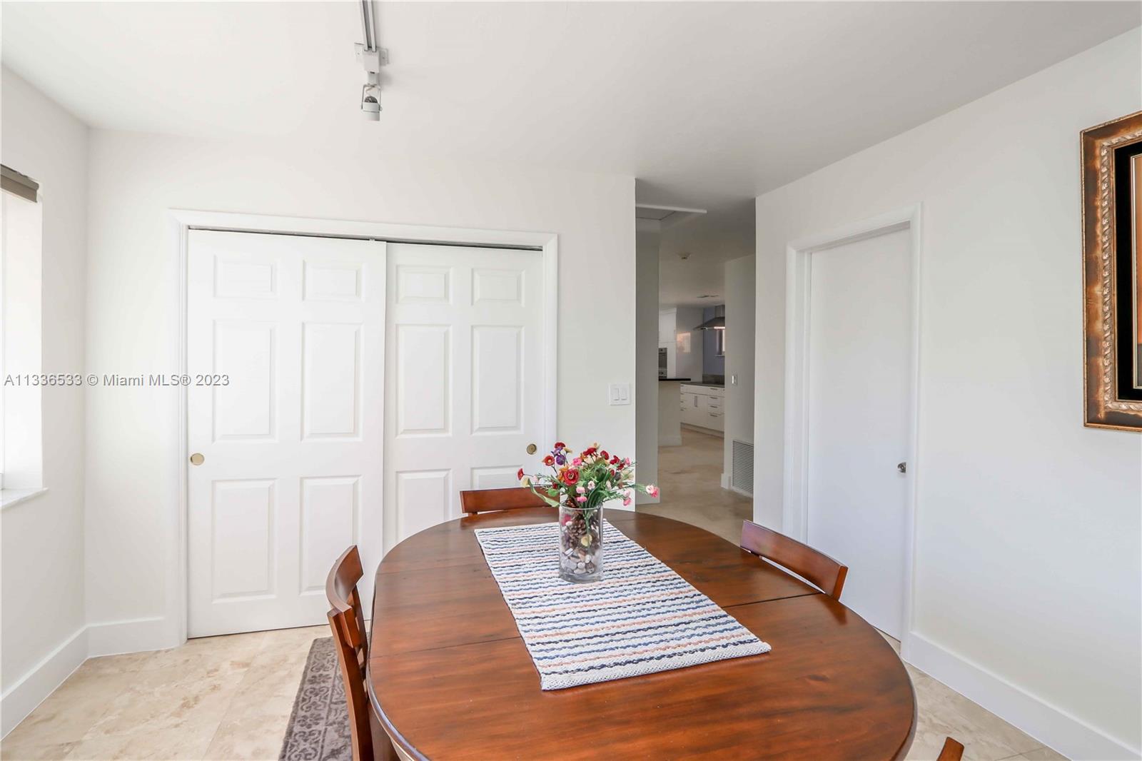 735 Tyler Street Hollywood, FL 33019 - Photo 24 of 35