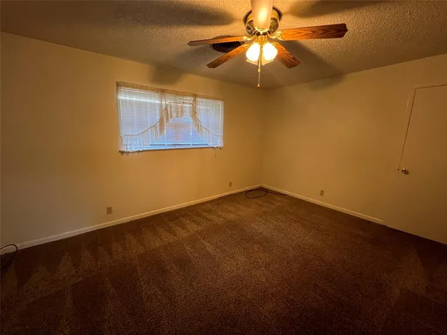 $1,100 | 2209 North Woods Street, Sherman, TX 75092