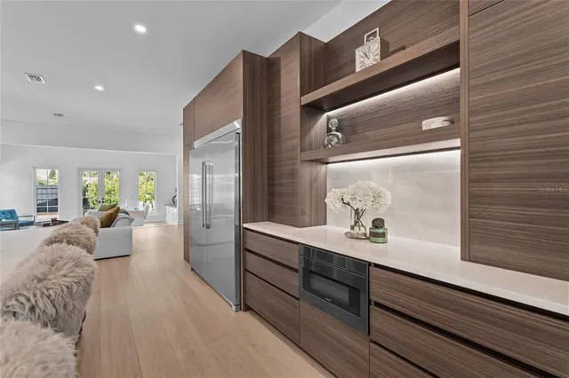 $2,195,000 | 417 North Osprey Avenue, Sarasota, FL 34236