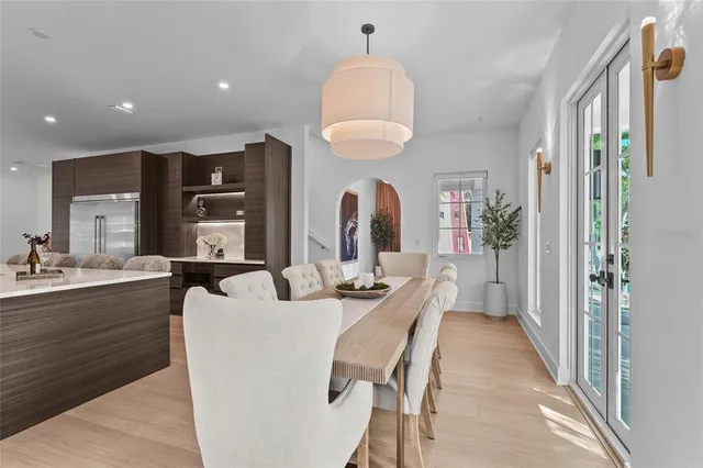 $2,195,000 | 417 North Osprey Avenue, Sarasota, FL 34236