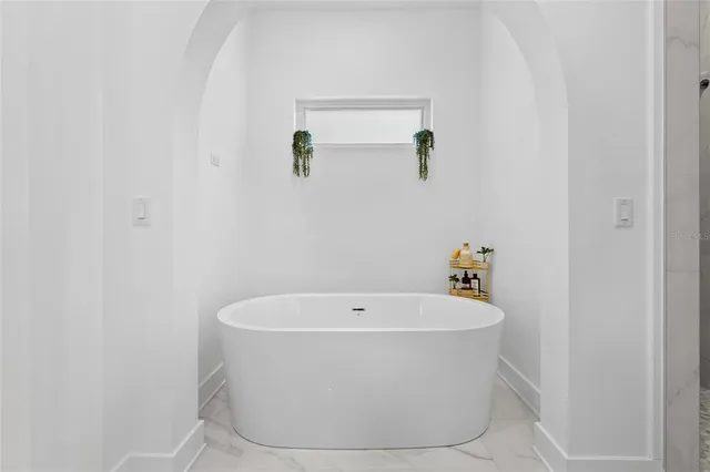 $2,195,000 | 417 North Osprey Avenue, Sarasota, FL 34236