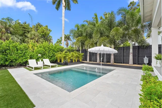 $2,195,000 | 417 North Osprey Avenue, Sarasota, FL 34236