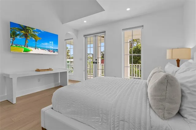 $2,195,000 | 417 North Osprey Avenue, Sarasota, FL 34236