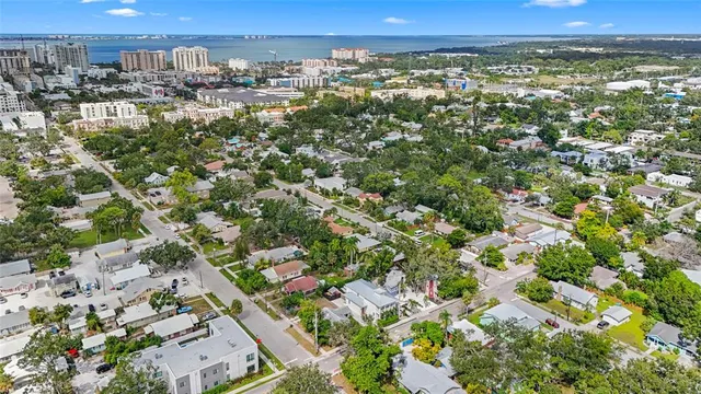 $2,195,000 | 417 North Osprey Avenue, Sarasota, FL 34236