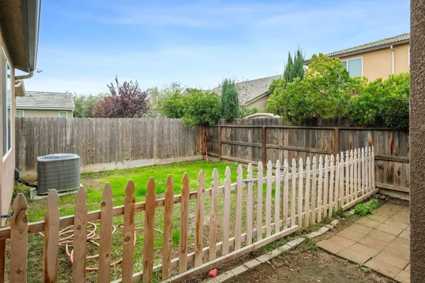 $430,000 | 3448 El Molino Avenue, Clovis, CA 93619