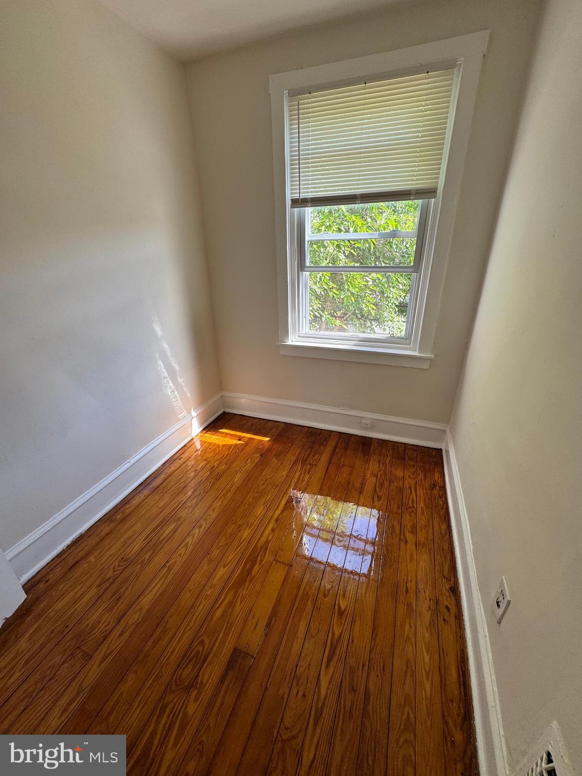 2617 South 68th Street Philadelphia, PA 19142 - Photo 7 of 10