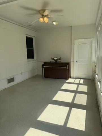 $369,900 | 101 Lake Cir Drive, Dickson, TN 37055