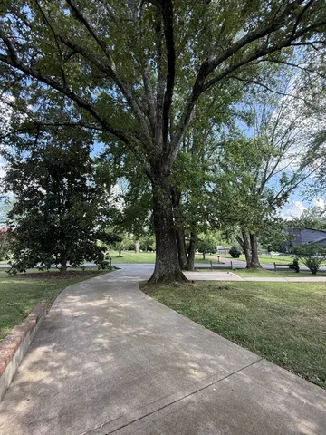 $369,900 | 101 Lake Cir Drive, Dickson, TN 37055