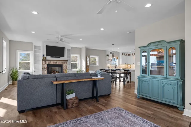 $618,000 | 152 Pelican Drive, Newport, NC 28570