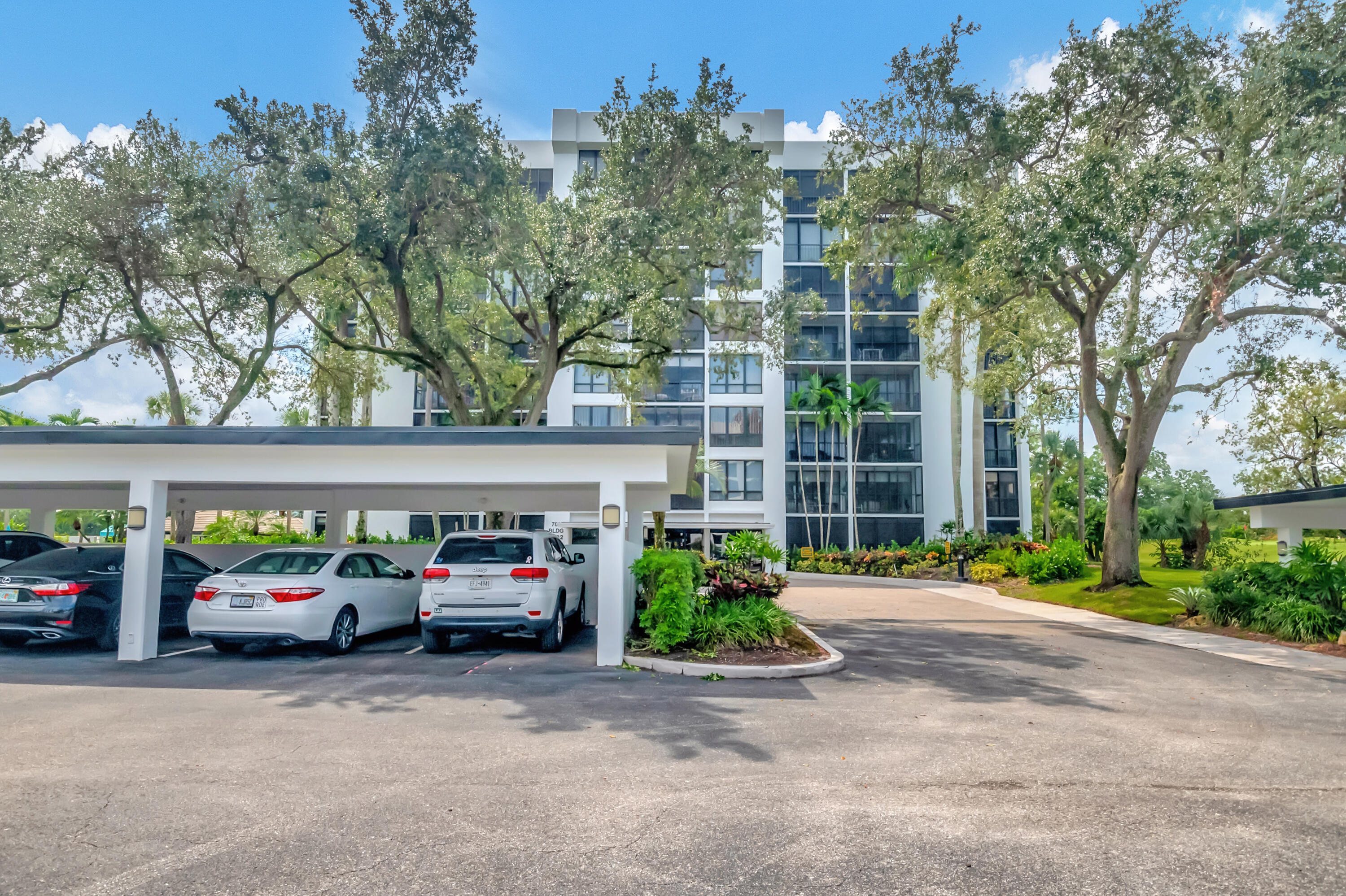 7802 Lakeside Boulevard, Unit 755 Boca Raton, FL 33434 - Photo 39 of 73 DSC_0598