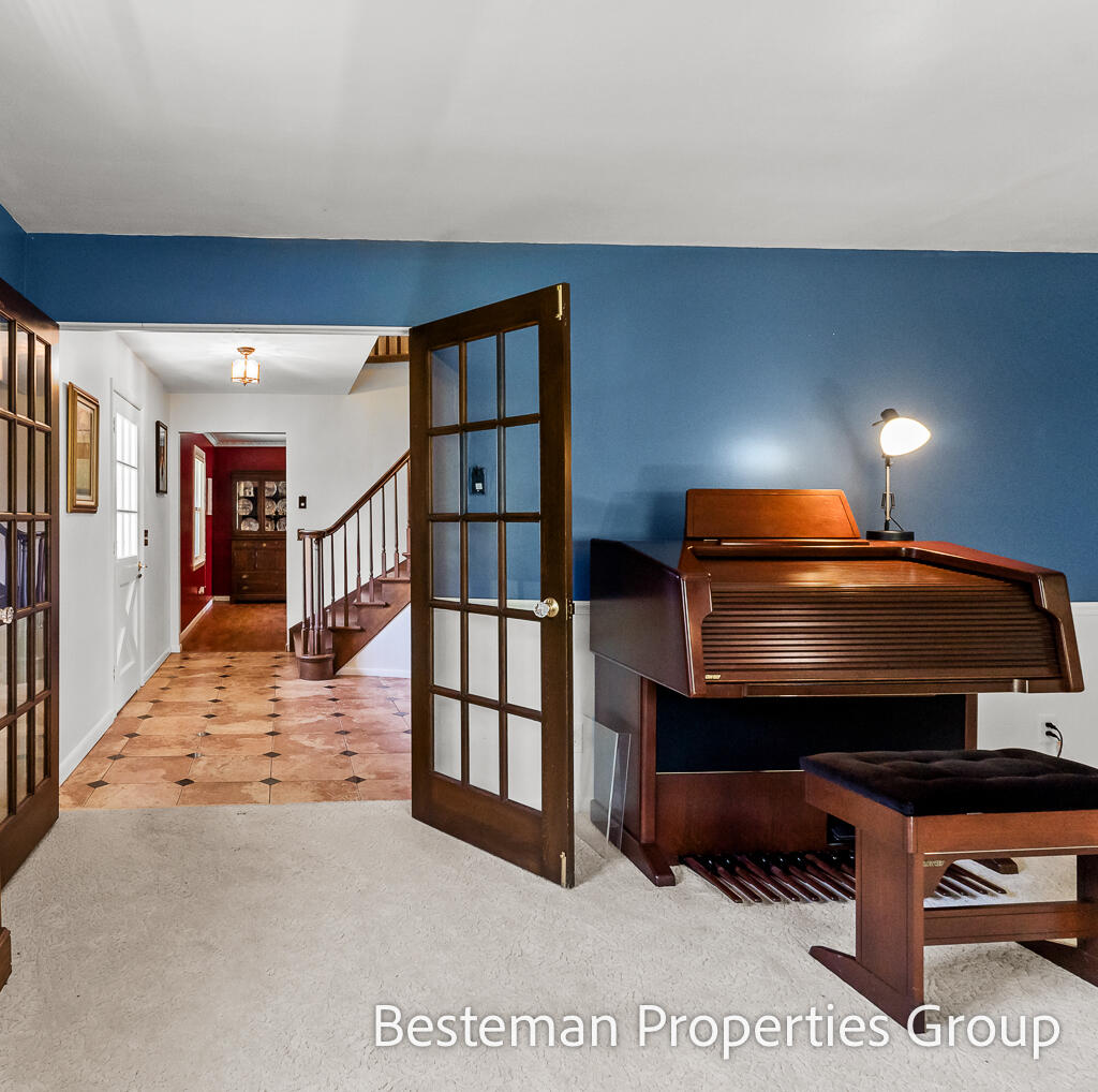 3316 West River Road Muskegon, MI 49445 - Photo 13 of 84 3316W.RiverRd-28LoRes