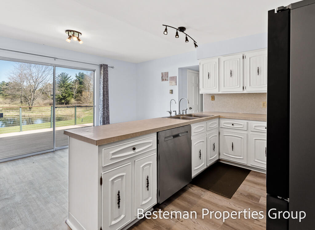 3316 West River Road Muskegon, MI 49445 - Photo 20 of 84 3316W.RiverRd-35LoRes
