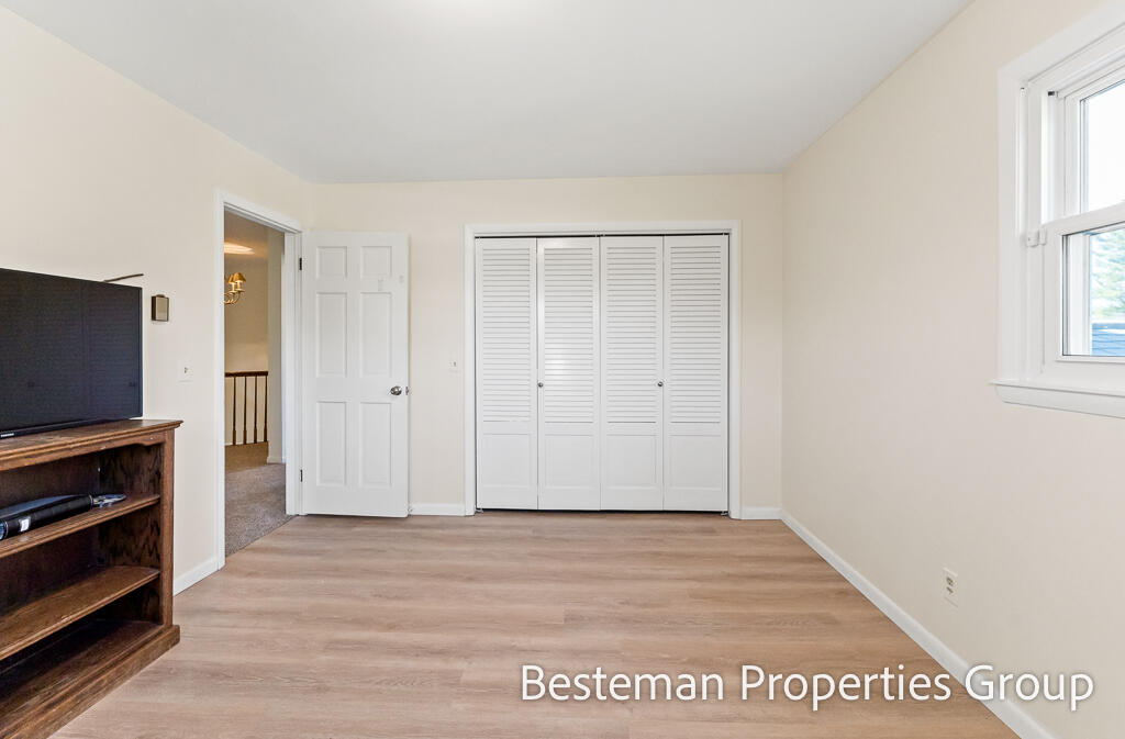 3316 West River Road Muskegon, MI 49445 - Photo 50 of 84 3316W.RiverRd-65LoRes