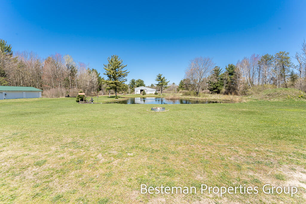 3316 West River Road Muskegon, MI 49445 - Photo 76 of 84 3316W.RiverRd-11LoRes