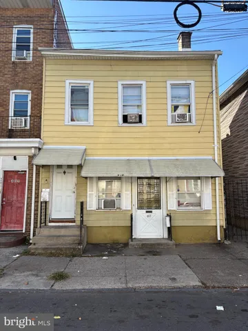 $300,000 | 407 Hudson Street, Trenton, NJ 08611