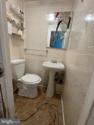 $300,000 | 407 Hudson Street, Trenton, NJ 08611