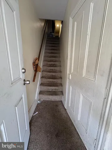 $300,000 | 407 Hudson Street, Trenton, NJ 08611