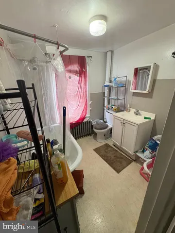 $300,000 | 407 Hudson Street, Trenton, NJ 08611