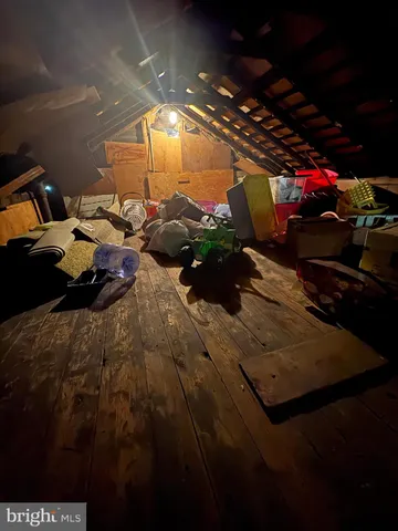 $300,000 | 407 Hudson Street, Trenton, NJ 08611