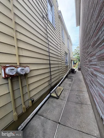 $300,000 | 407 Hudson Street, Trenton, NJ 08611