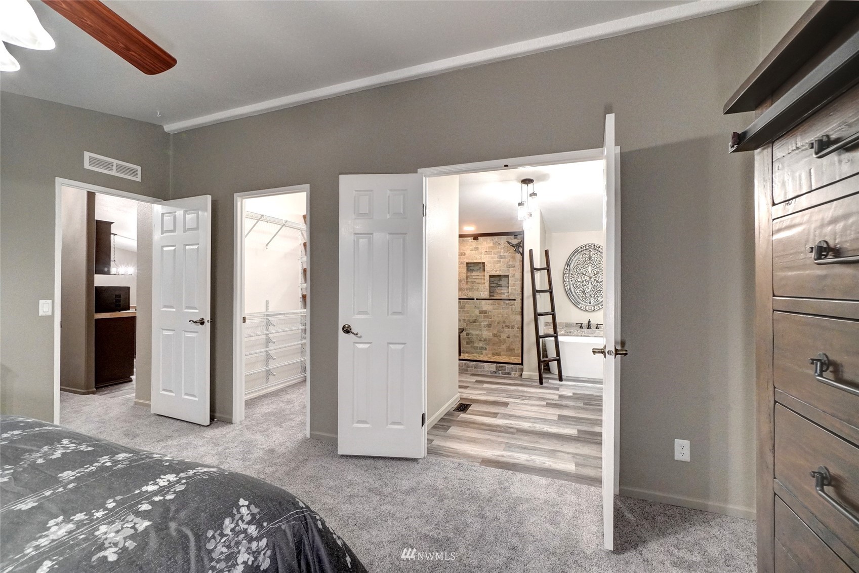 7141 Marvin Road Northeast Olympia, WA 98516 - Photo 12 of 37 Gallery Image 12