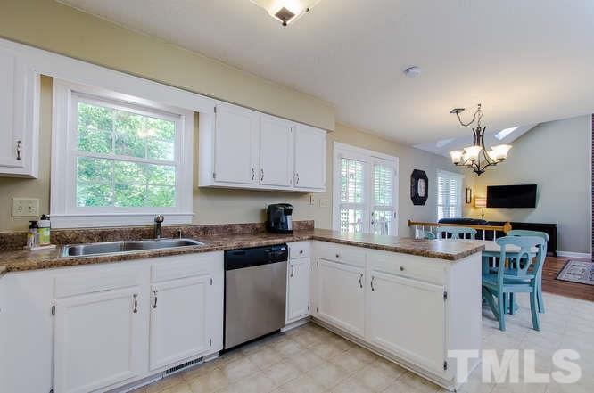 8321 Greywinds Drive Raleigh, NC 27615 - Photo 9 of 24 Gallery Image 9