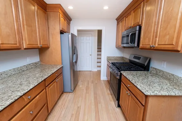 $699,999 | 15 Seminole Avenue, Unit 15, Framingham, MA 01702