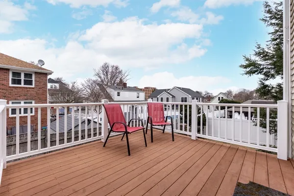 $699,999 | 15 Seminole Avenue, Unit 15, Framingham, MA 01702