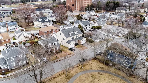 $699,999 | 15 Seminole Avenue, Unit 15, Framingham, MA 01702