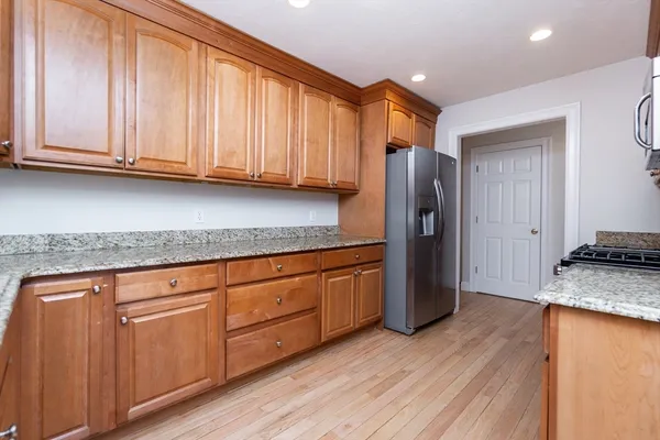 $699,999 | 15 Seminole Avenue, Unit 15, Framingham, MA 01702