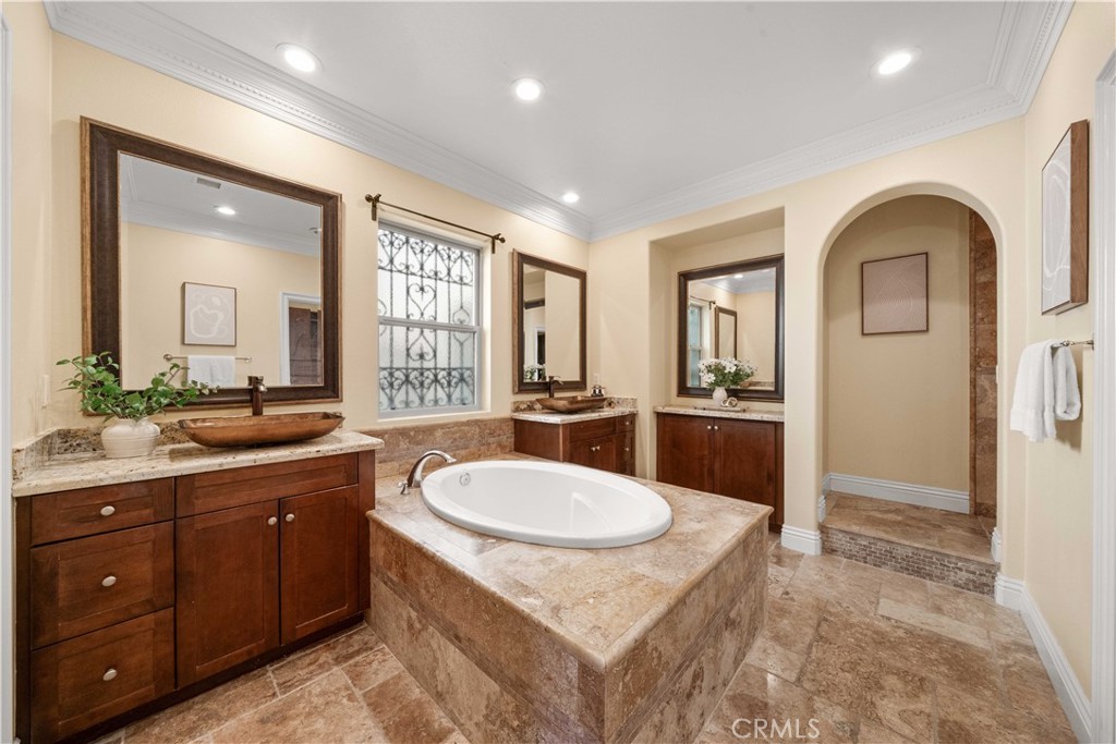 94 Mission Irvine, CA 92620 - Photo 15 of 48