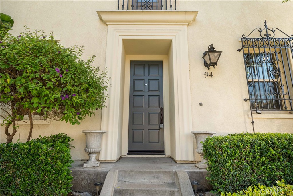 94 Mission Irvine, CA 92620 - Photo 3 of 48