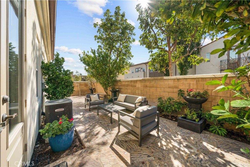 94 Mission Irvine, CA 92620 - Photo 32 of 48