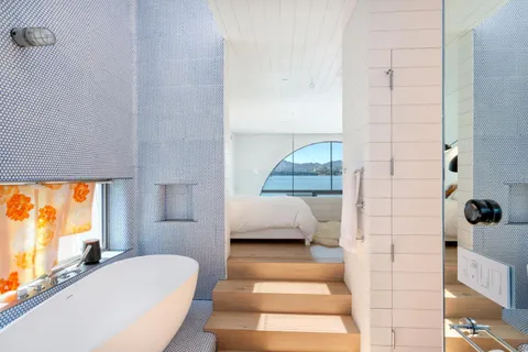 $2,895,000 | 23 Gate 6 1/2 Road, Sausalito, CA 94965