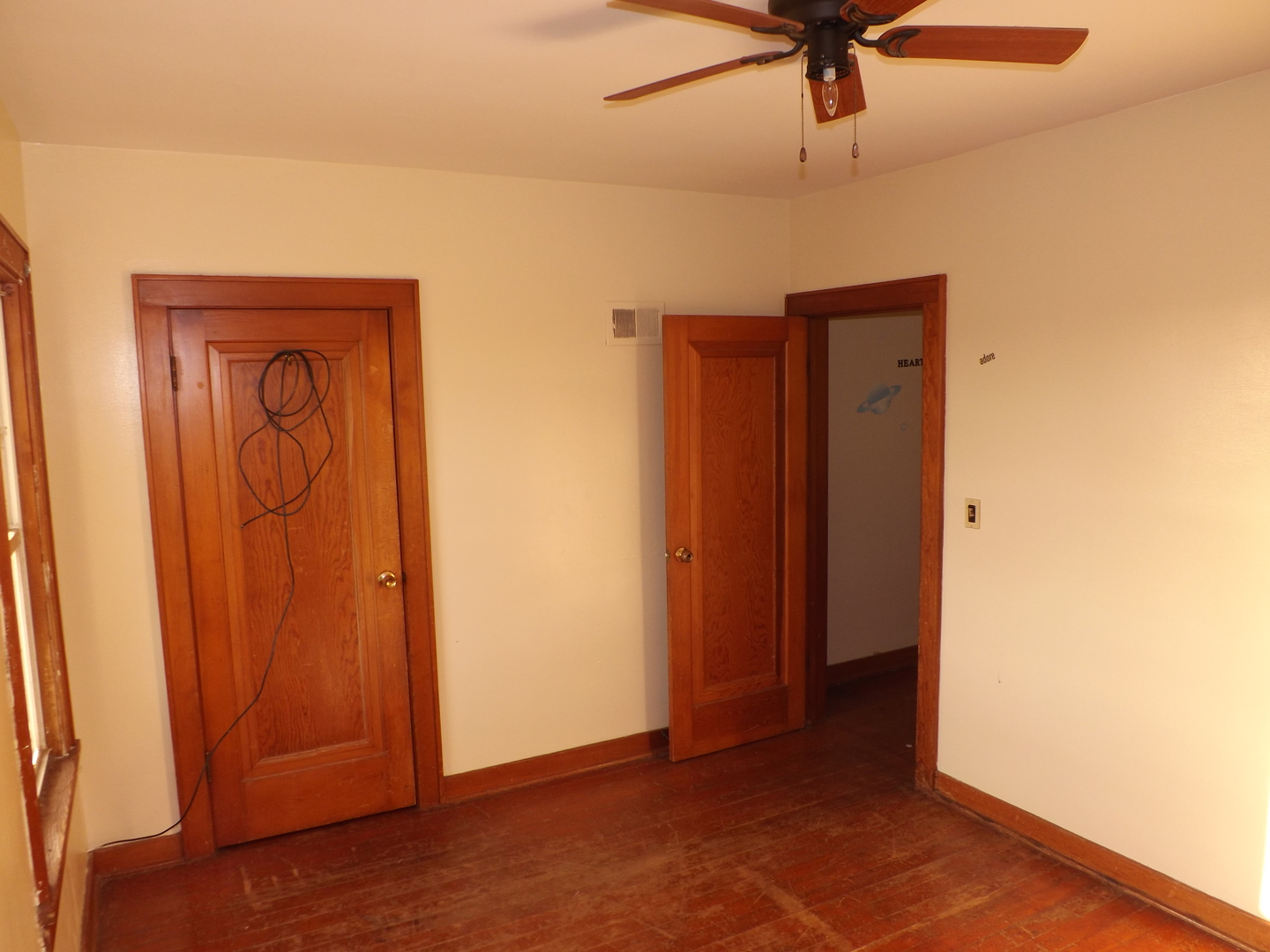 296 Timber Creek Road Dixon, IL 61021 - Photo 10 of 20 wooden floor in an empty room