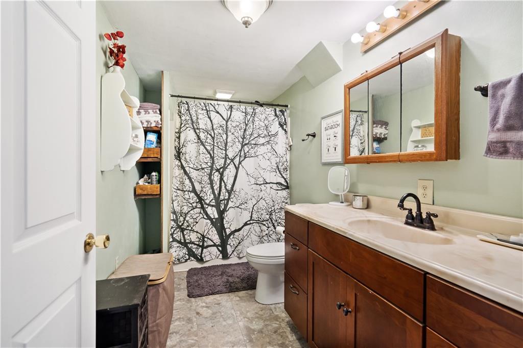 478 Midland Road Midland, PA 15059 - Photo 20 of 25 Gallery Image 20
