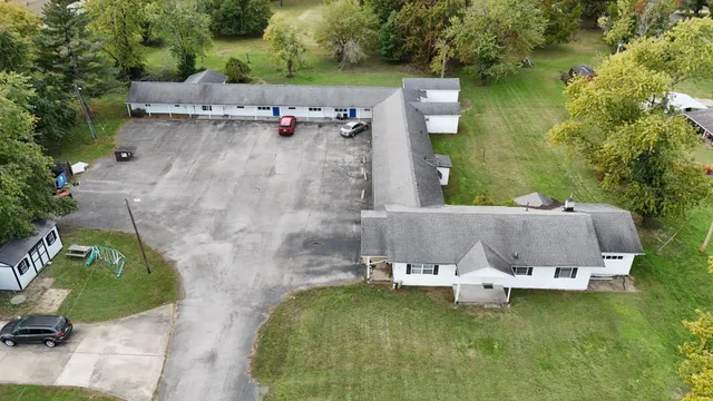 $275,000 | 1950 North Illinois Avenue, Carbondale, IL 62901