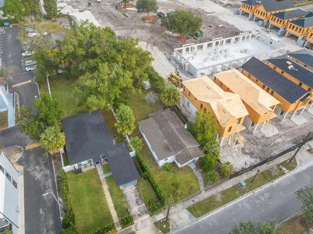 an aerial view of a house having outdoor space