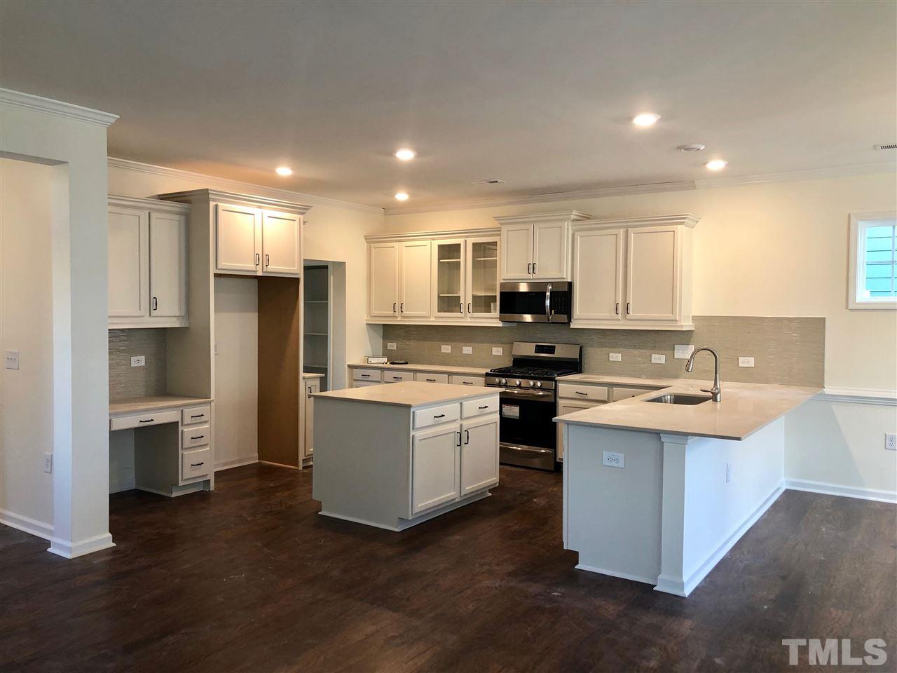 5417 Advancing Avenue, Unit 1097 Raleigh, NC 27616 - Photo 2 of 20 Gallery Image 2
